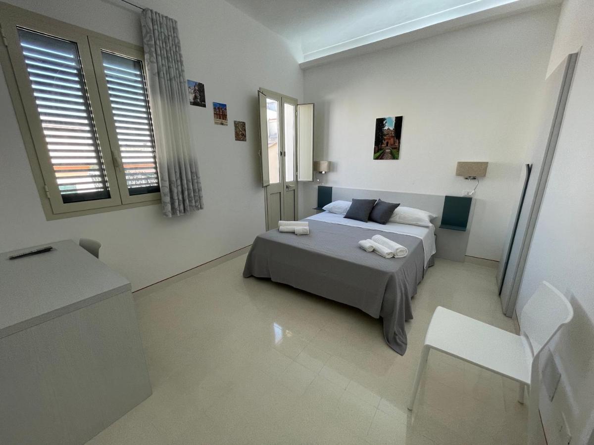 Casa Crispi Hotel โนโต ภายนอก รูปภาพ