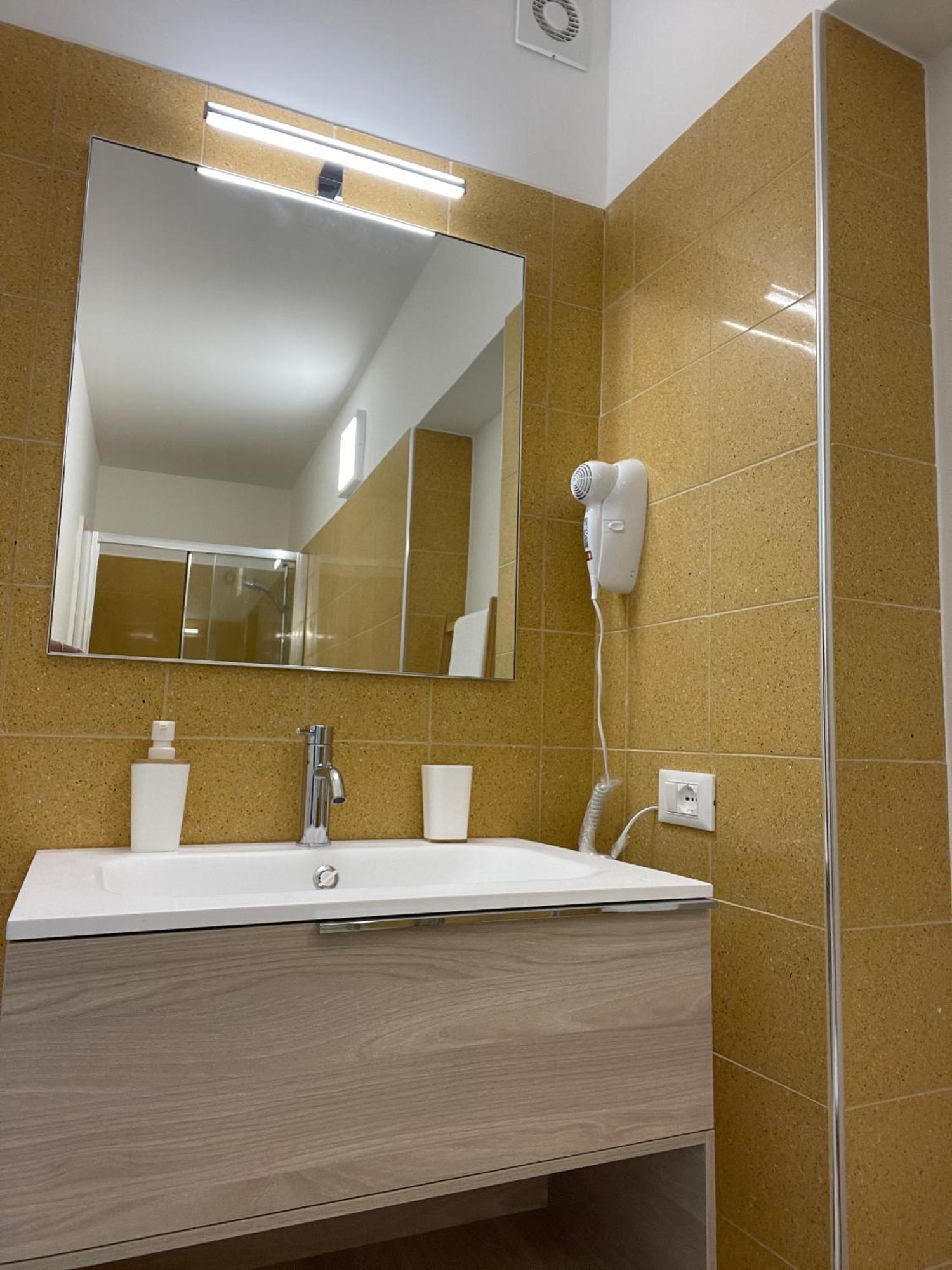 Casa Crispi Hotel โนโต ภายนอก รูปภาพ