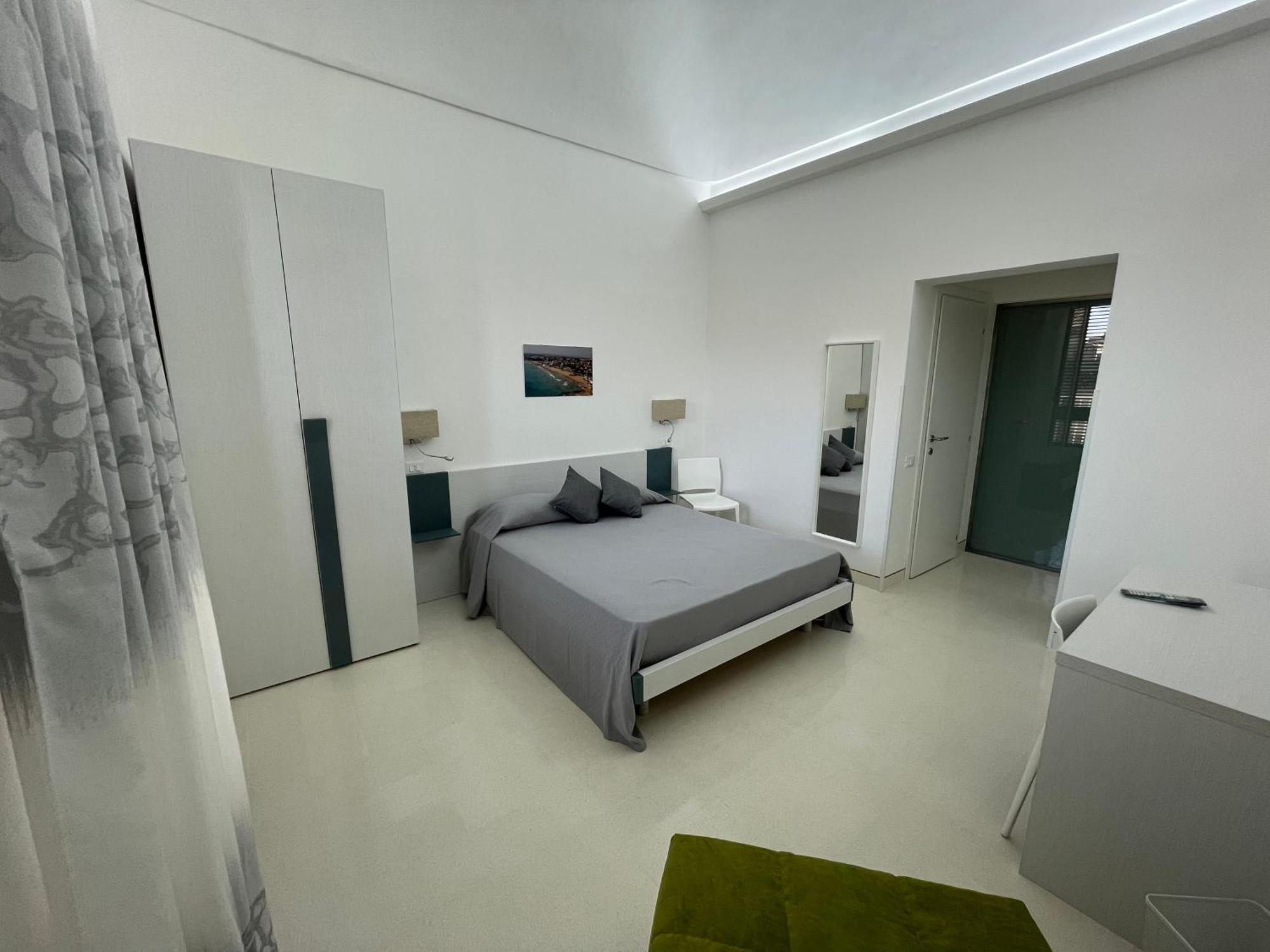 Casa Crispi Hotel โนโต ภายนอก รูปภาพ